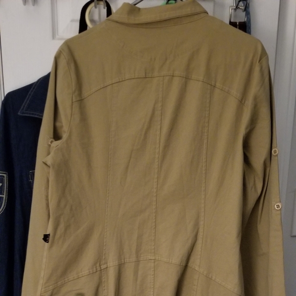 Abayas - Picture 4 of 4